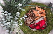 Load image into Gallery viewer, Christmas Wreath Making Workshop - BeVito 02/12/24 - FINAL PAYMENT